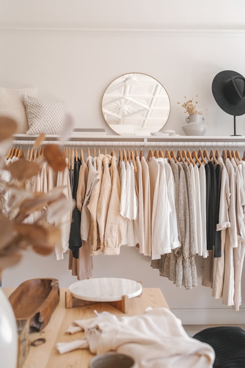 Retail & E-commerce