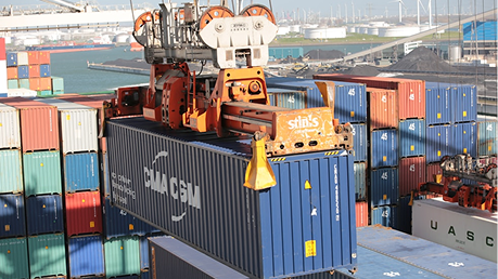 Slot Hire & Vessel Space Management